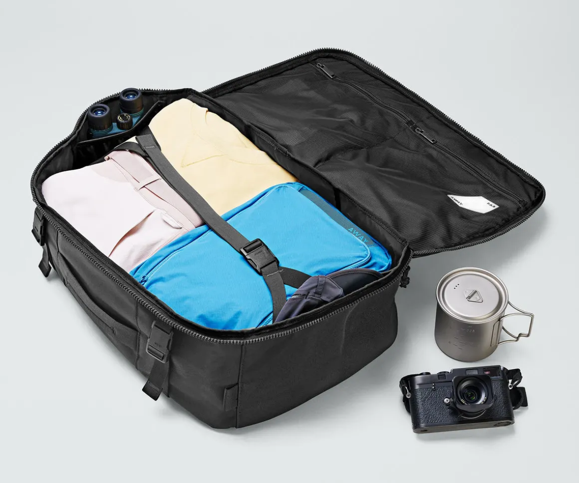 Active Convertible Backpack 45L in Jet Black