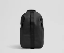 Active Daypack 20L in Jet Black