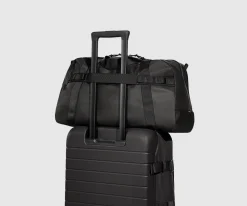 Active Duffle 40L in Jet Black