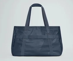 Active Tote 45L in Navy Blue