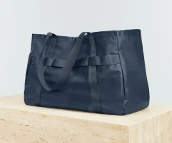 Active Tote 45L in Navy Blue