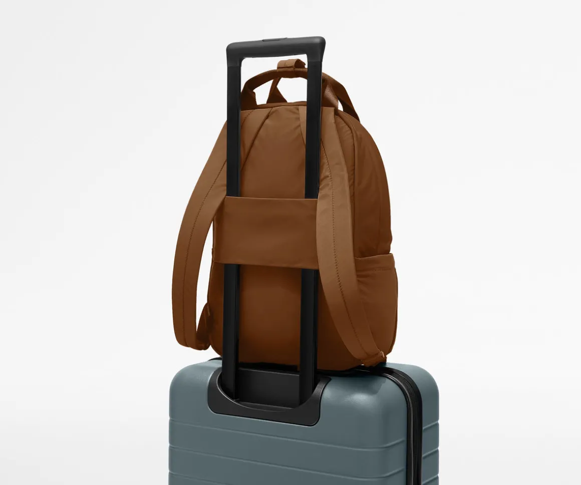 Featherlight Backpack in Amaro Brown