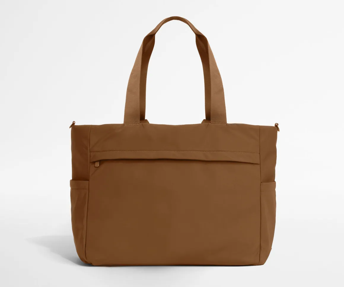 Featherlight Diaper Tote in Amaro Brown