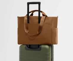 Featherlight Diaper Tote in Amaro Brown