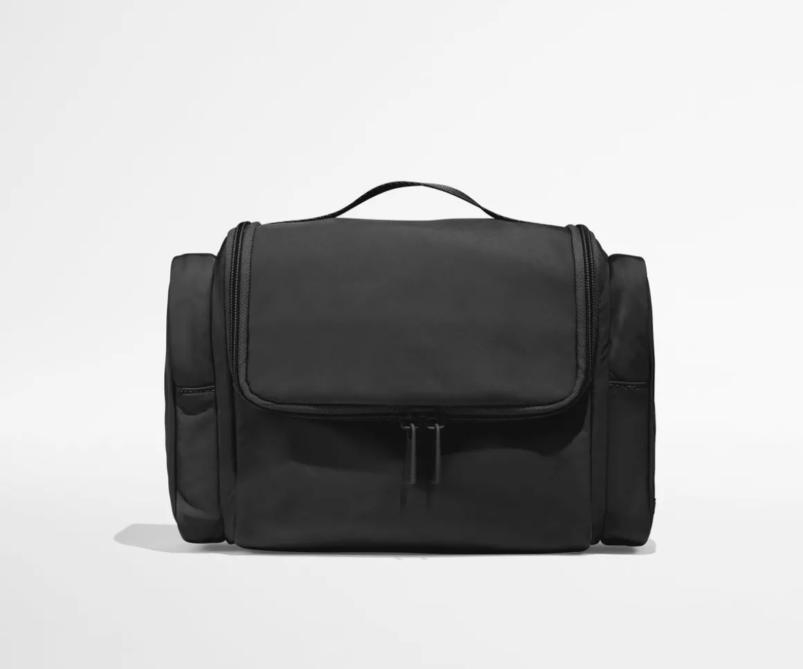 Featherlight Hanging Travel Vanity in Jet Black