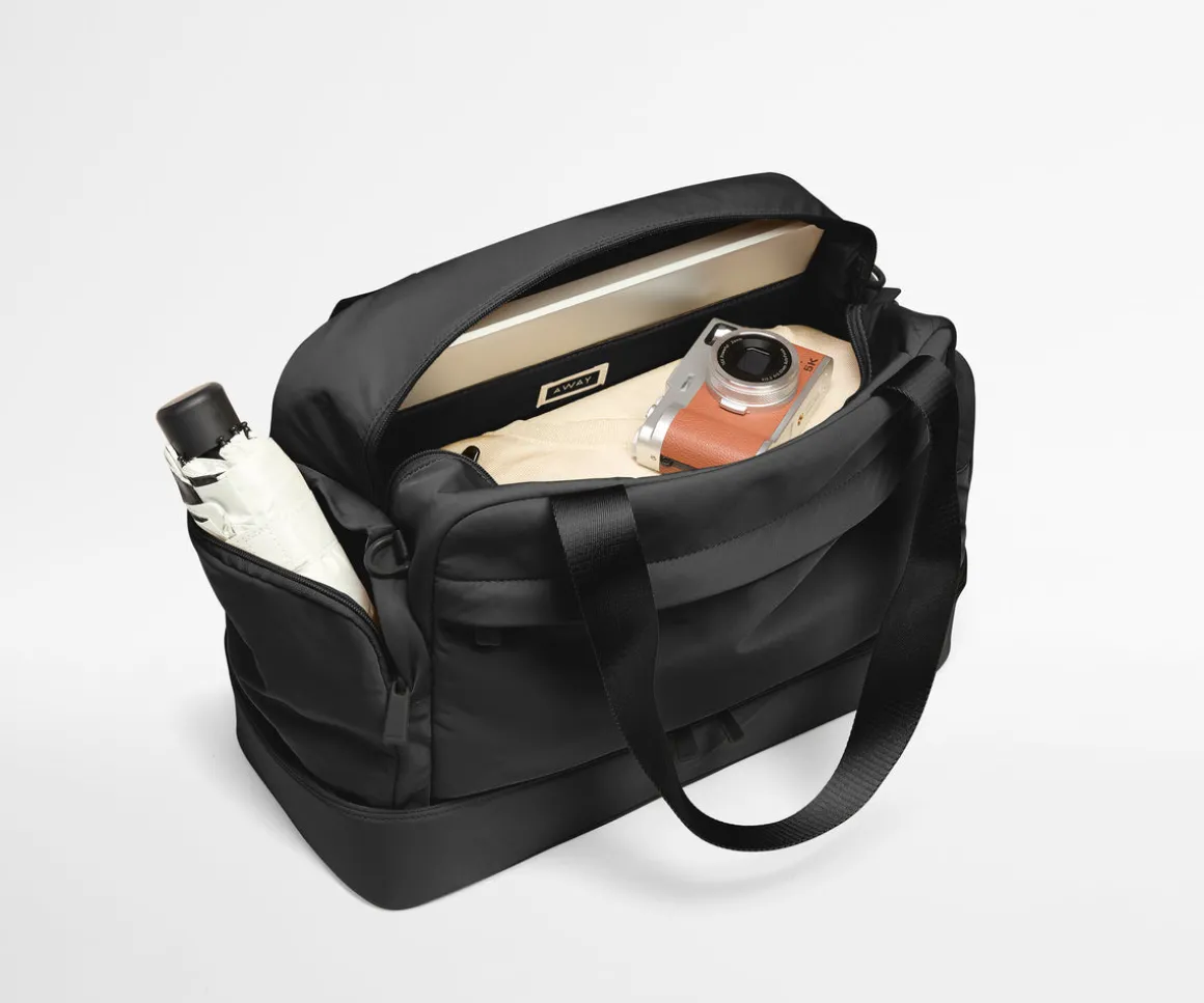 Featherlight Overnight Bag in Jet Black