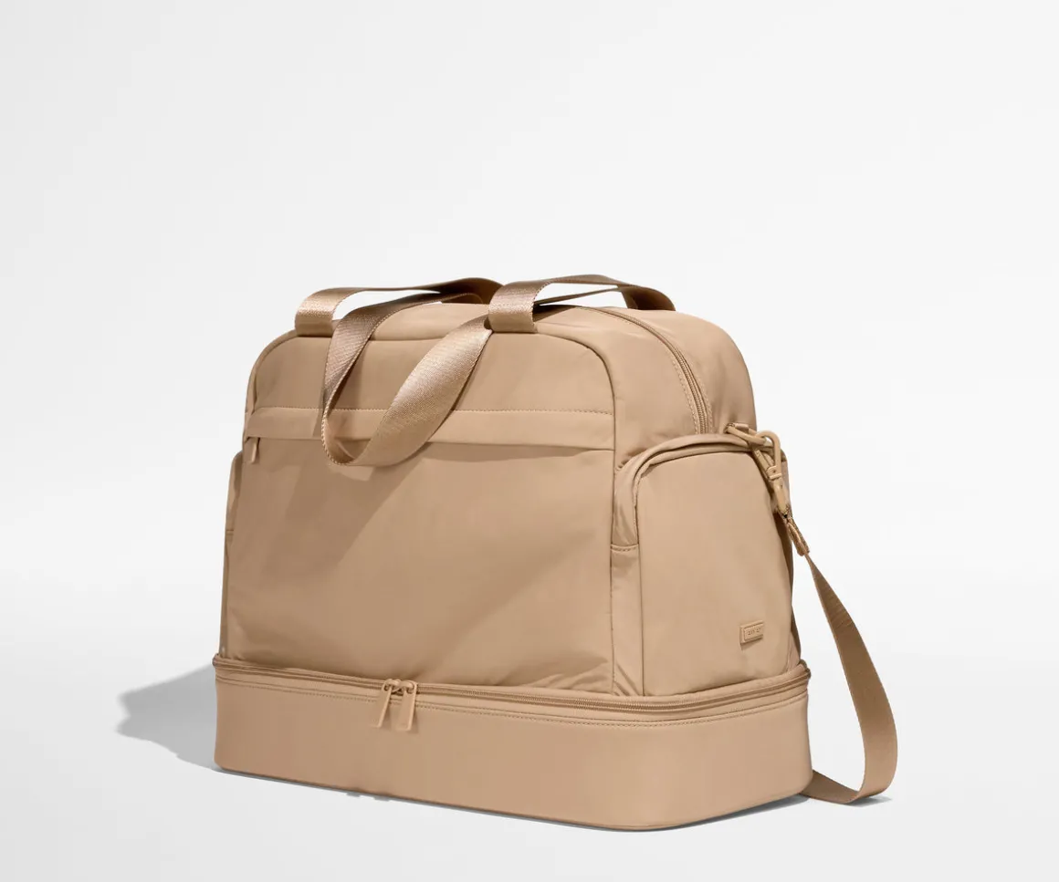 Featherlight Overnight Bag in Camel Brown