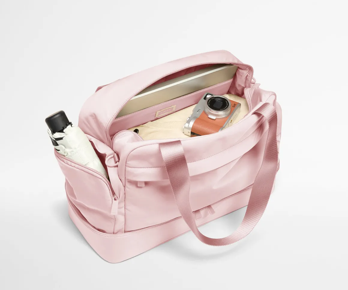 Featherlight Overnight Bag in Blush Pink