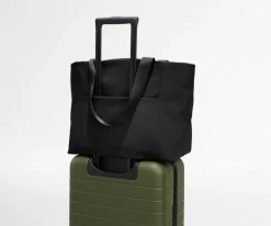 Featherlight Tote in Jet Black