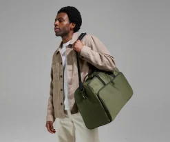 Garment Duffle in Olive Green