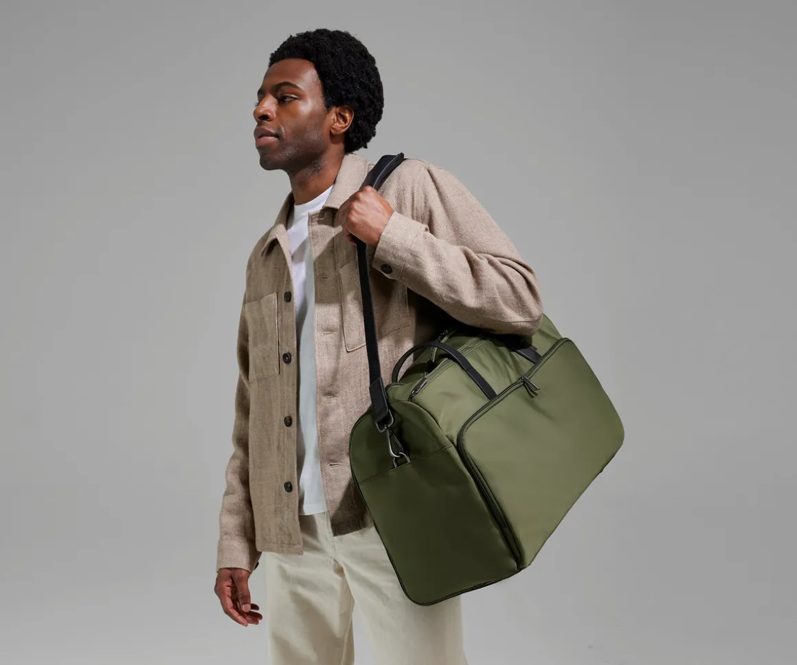 Garment Duffle in Olive Green
