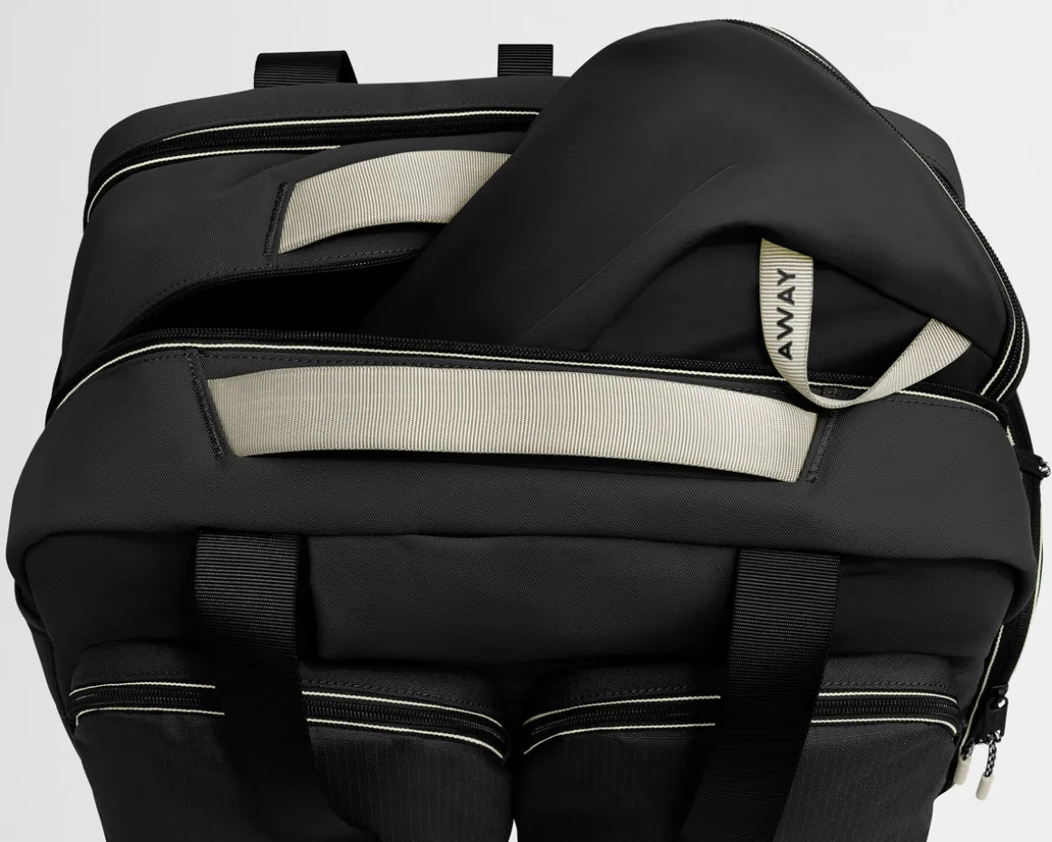 Gym Bag in Jet Black