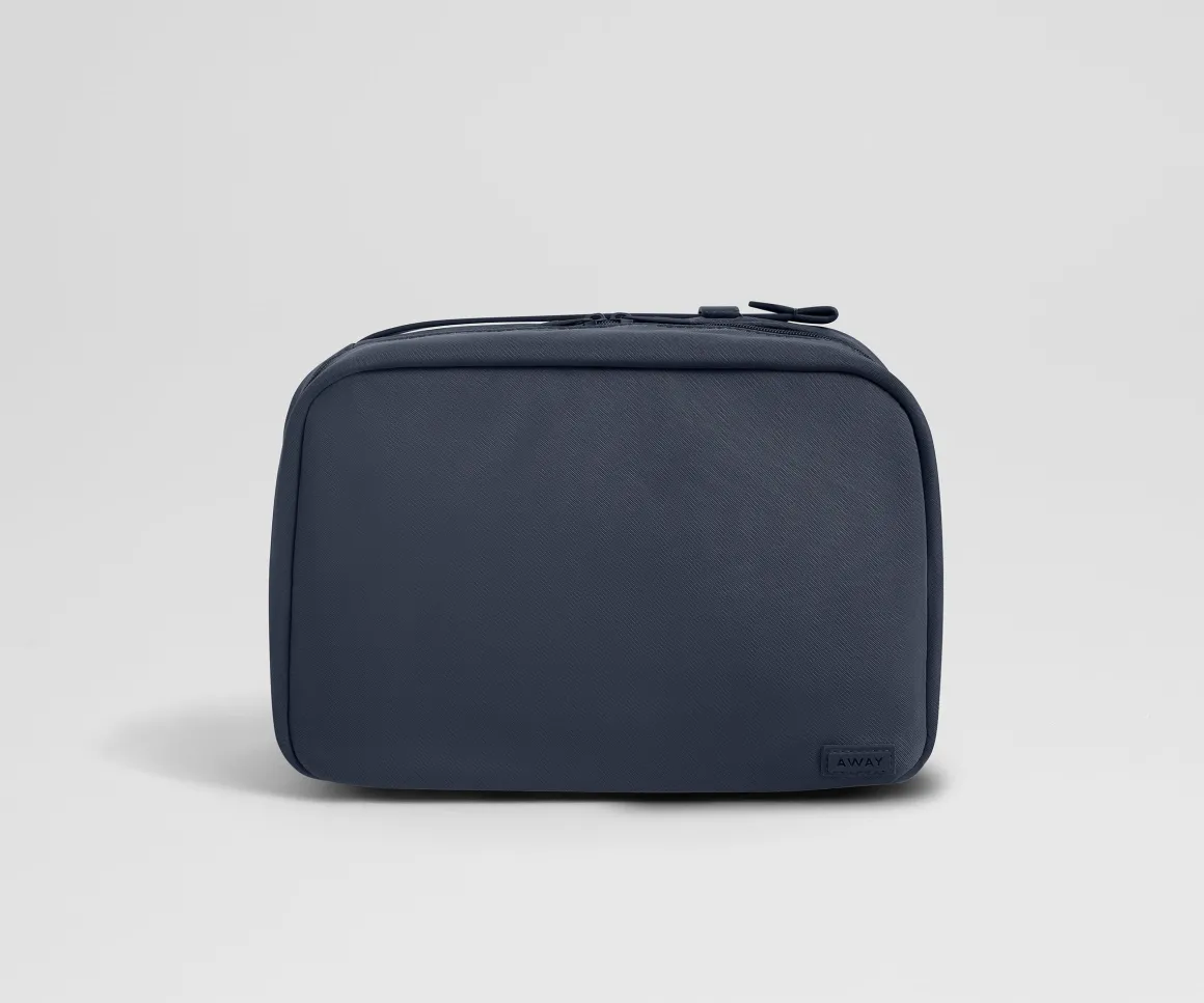 Hanging Toiletry Bag in Navy Blue