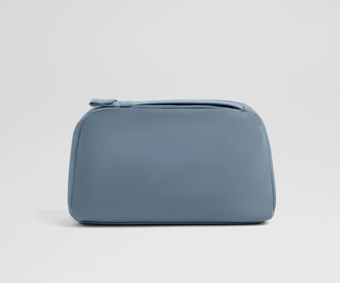 Large Toiletry Bag in Coast Blue