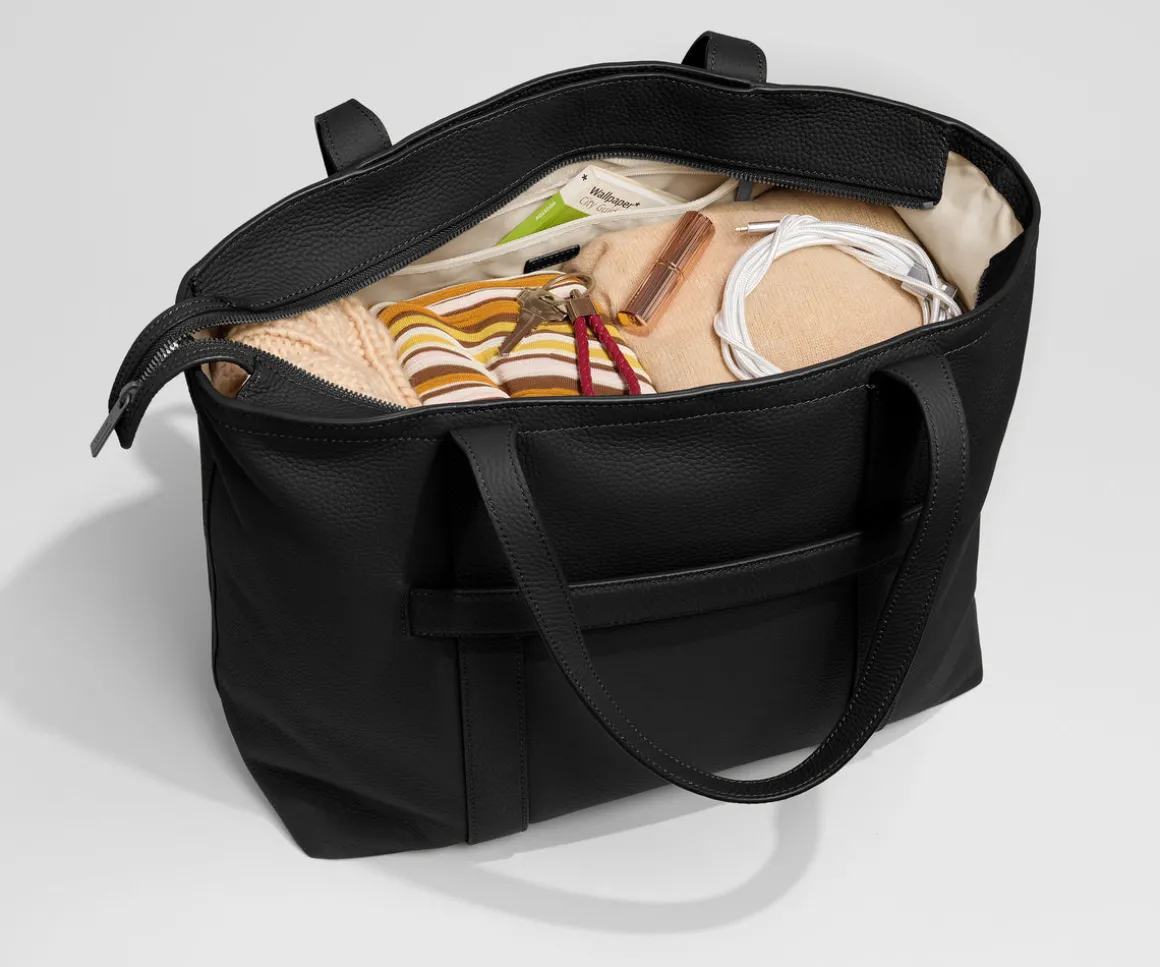 Leather Tote in Jet Black