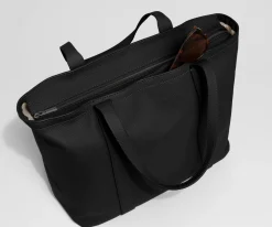 Leather Tote in Jet Black