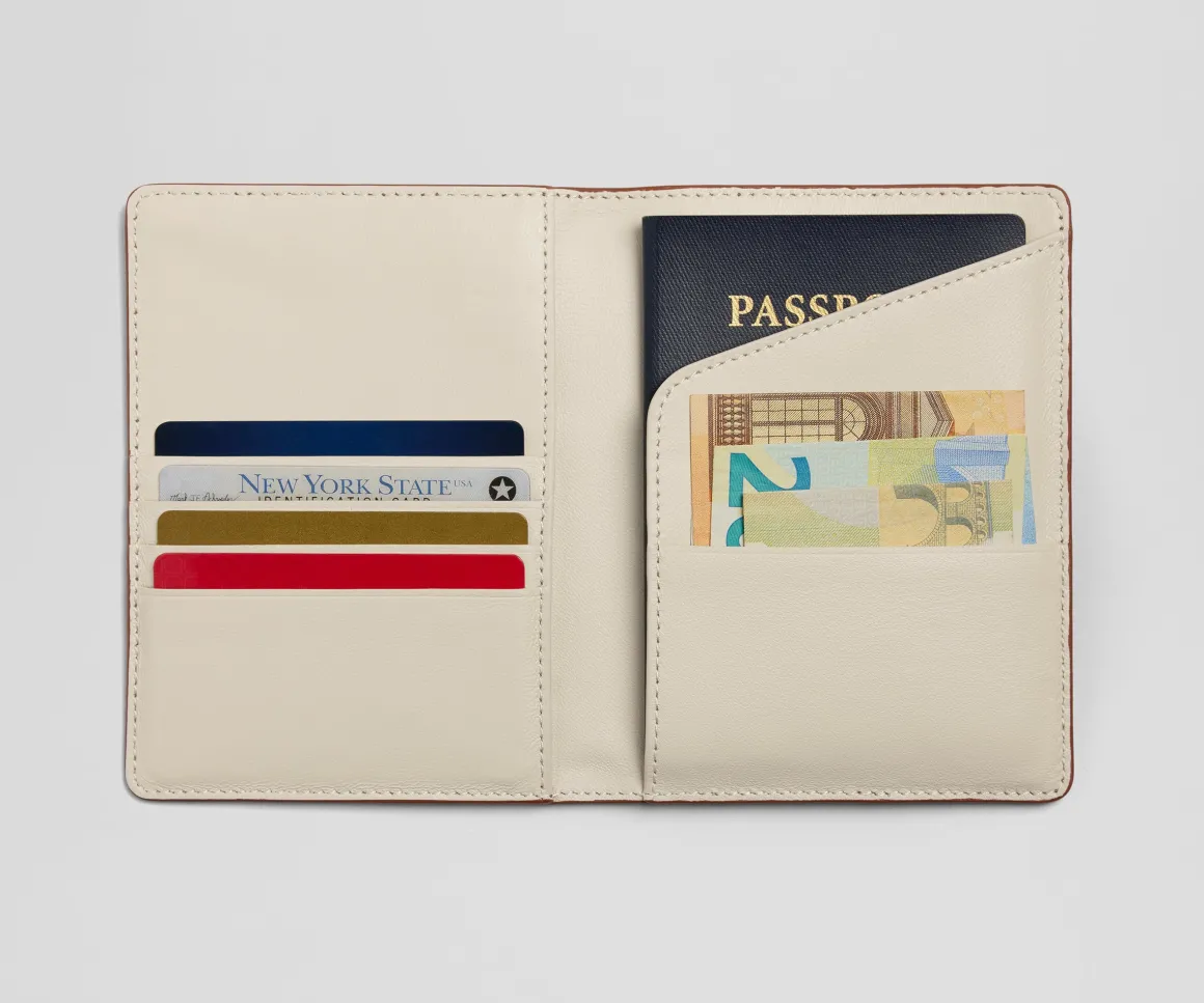 Passport Holder in Saddle Brown
