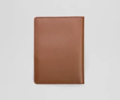Passport Holder in Saddle Brown