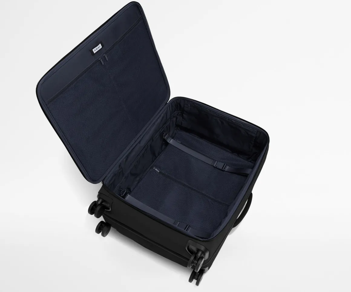 Softside Large in Jet Black