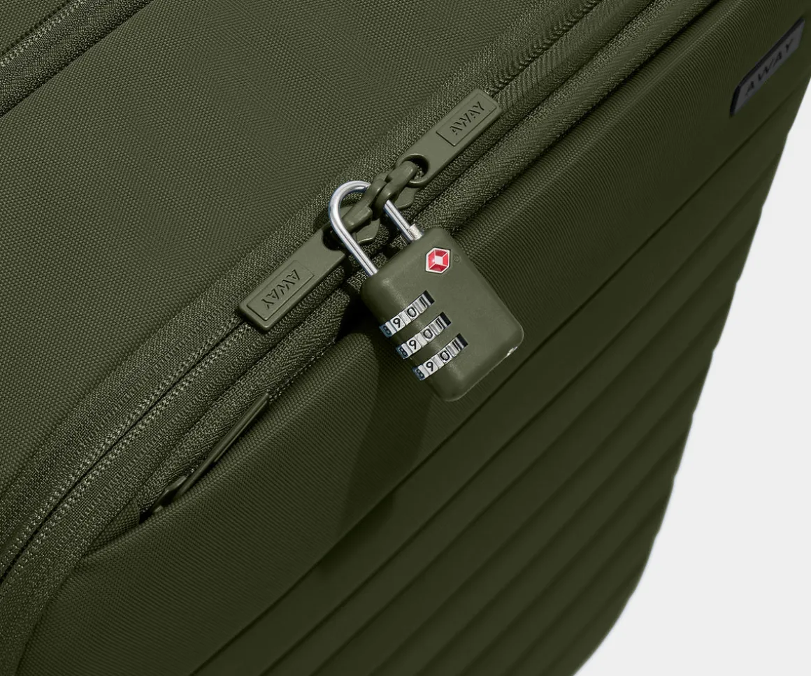 Softside Large in Olive Green