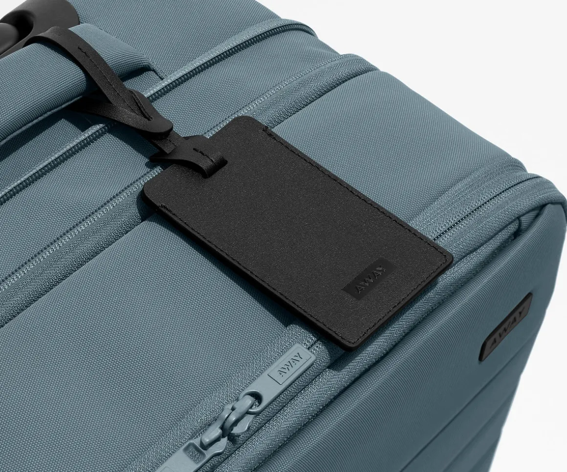 Softside Medium in Coast Blue