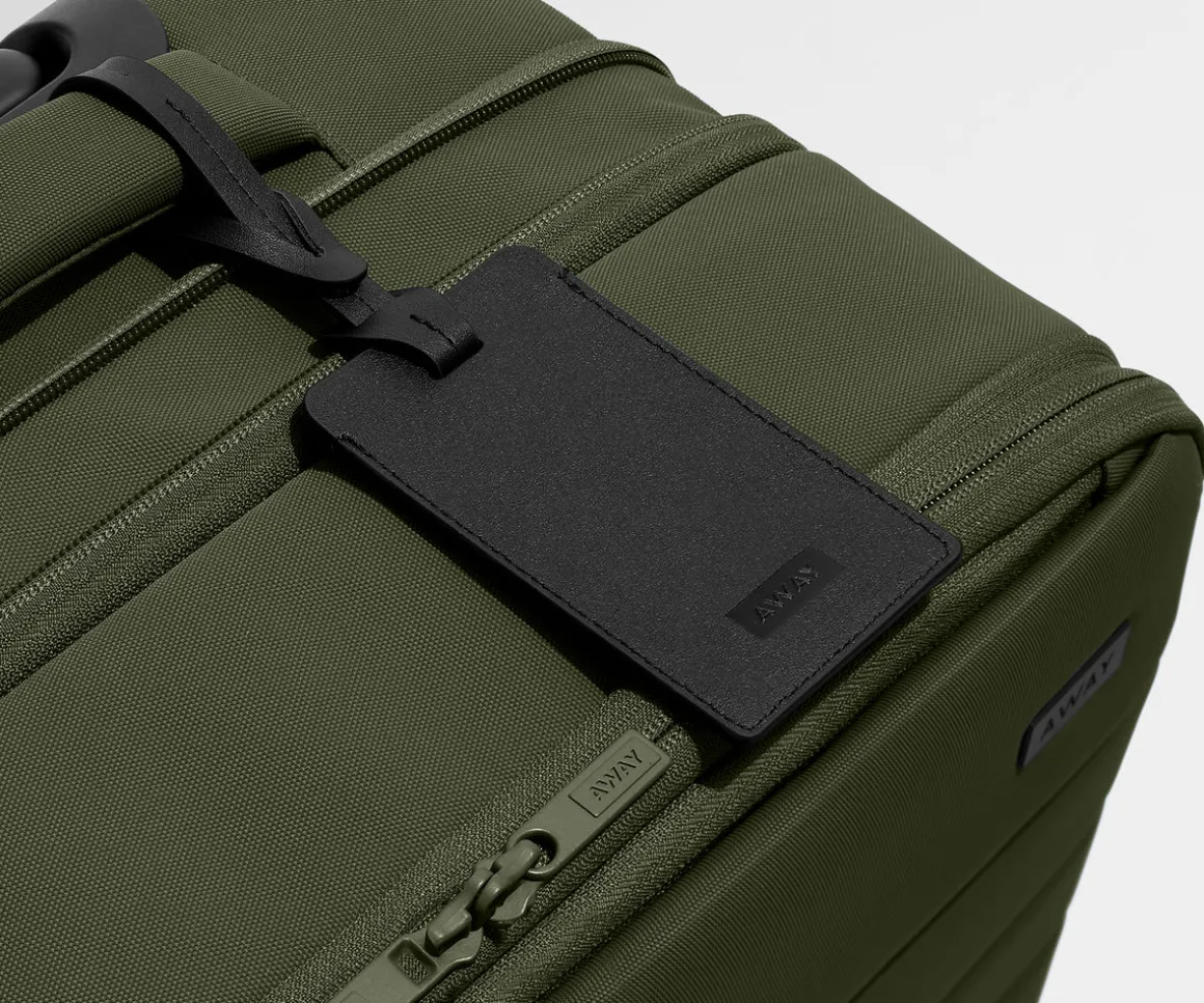 Softside Medium in Olive Green