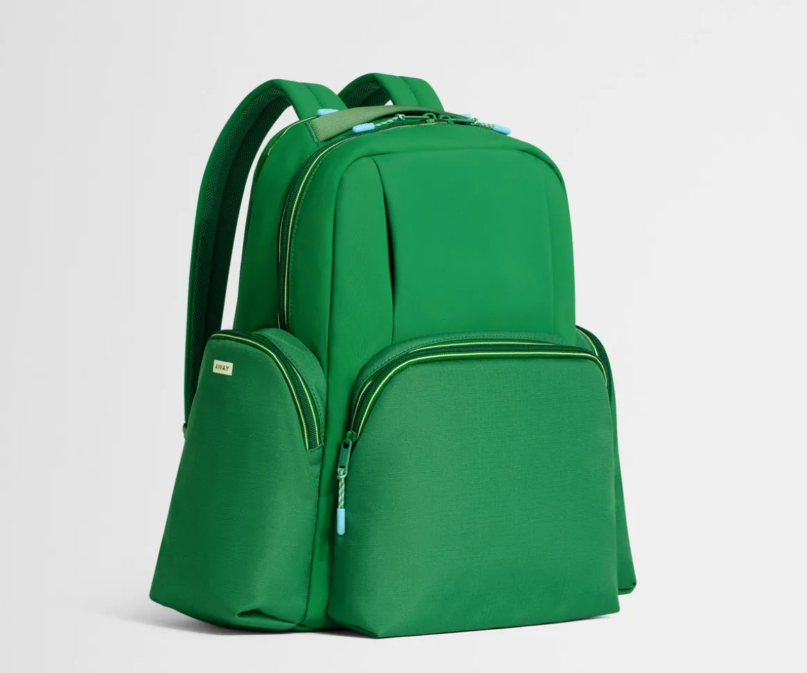 Sport Backpack in Clubhouse Green