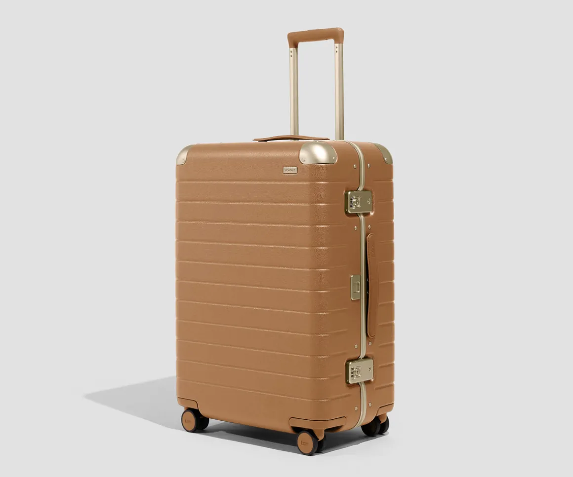 The Aluminum Edge Medium in Cognac Brown