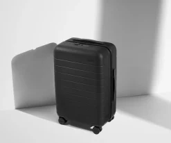 The Carry-On in Jet Black