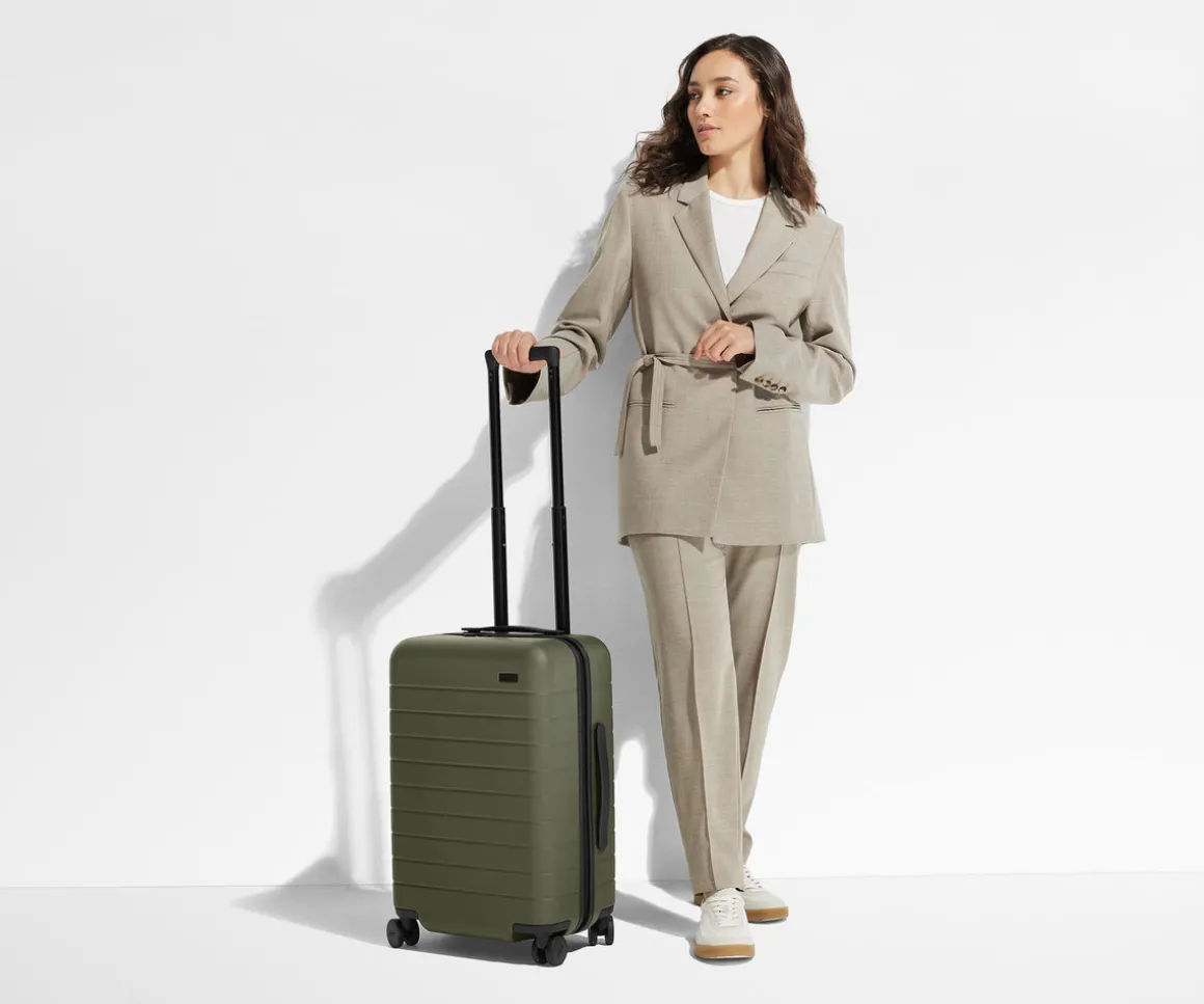 The Carry-On in Jet Black