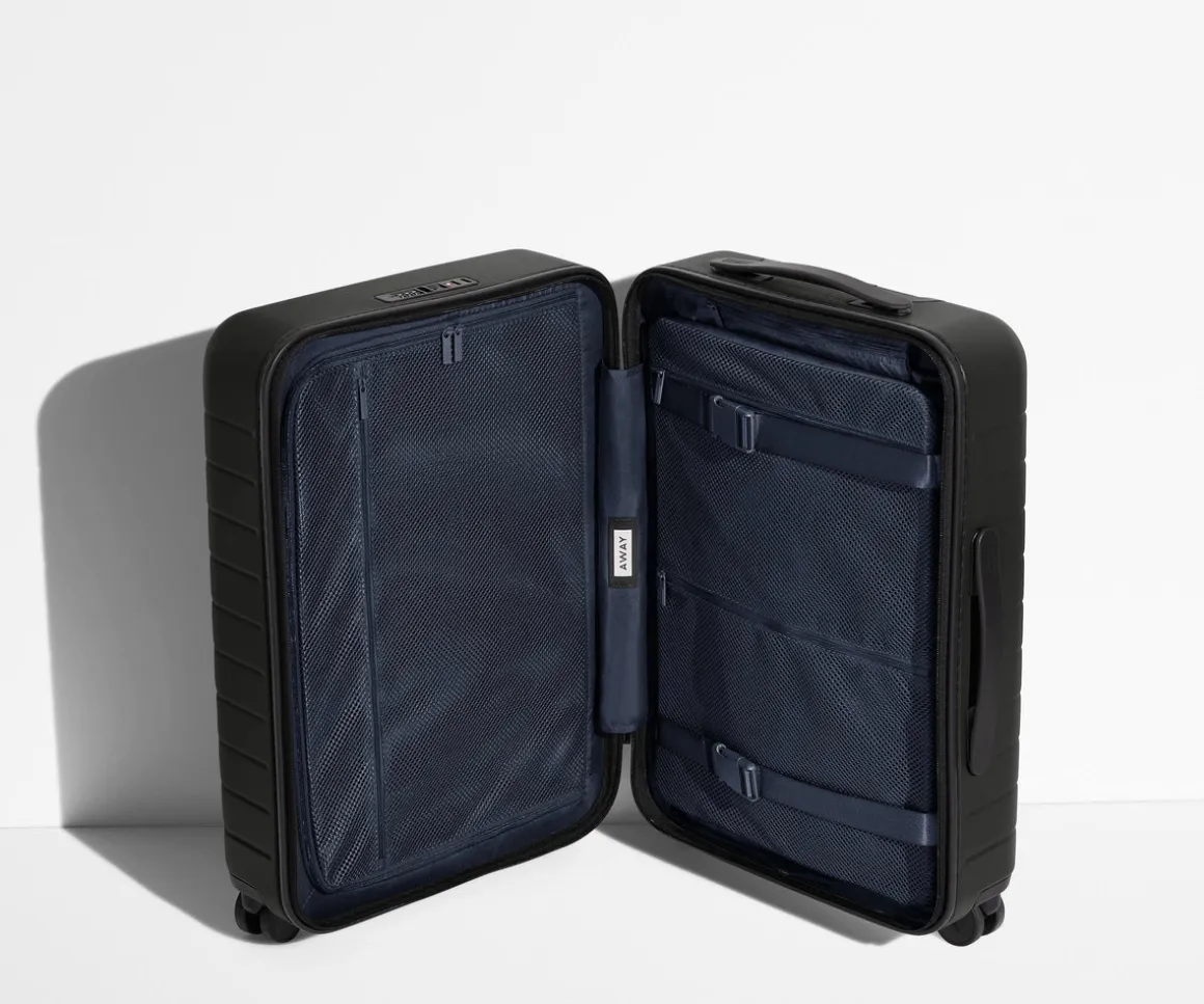 The Carry-On in Jet Black