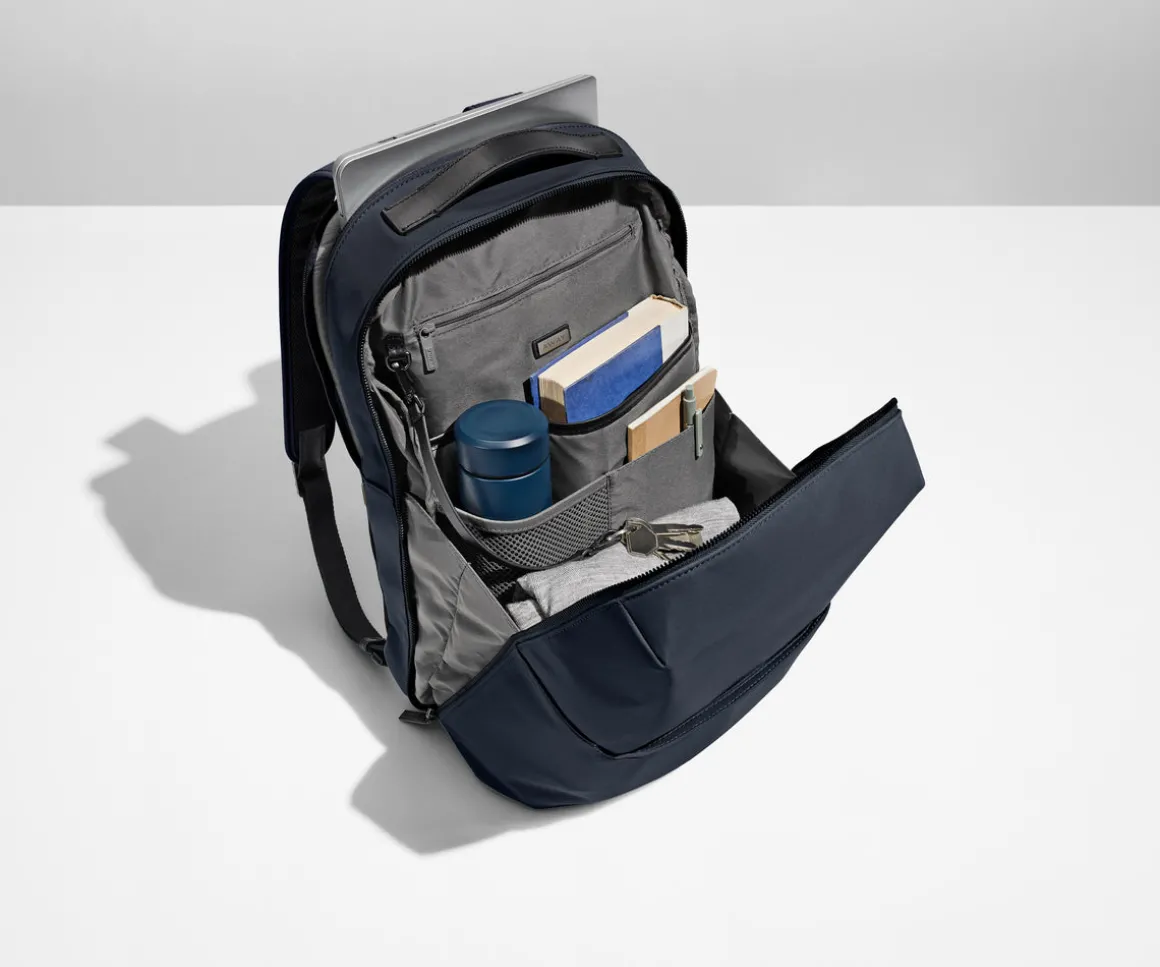 The Everywhere Zip Backpack in Navy Blue