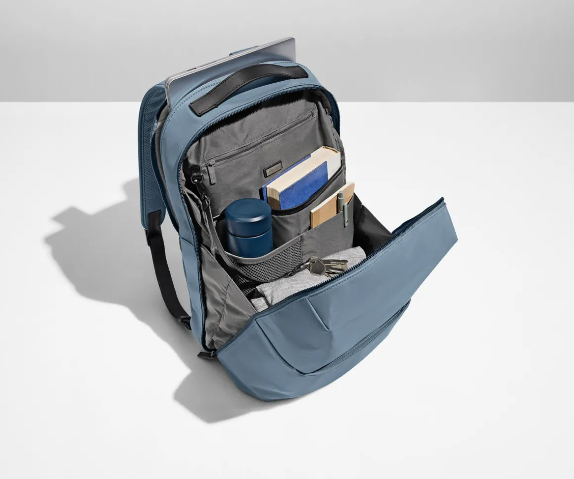The Everywhere Zip Backpack in Coast Blue