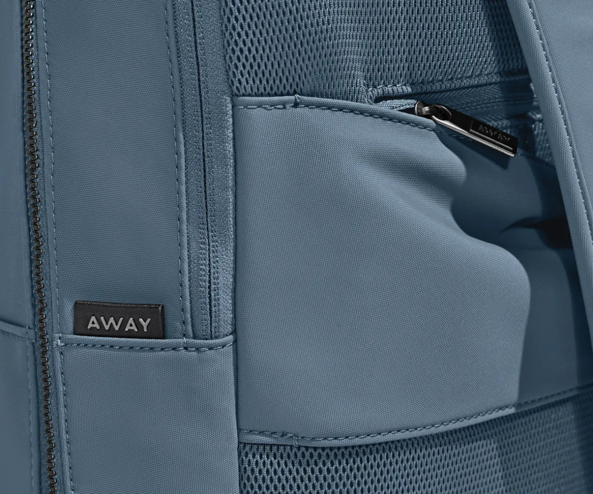 The Everywhere Zip Backpack in Coast Blue