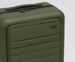 The Executive Carry-On in Olive Green