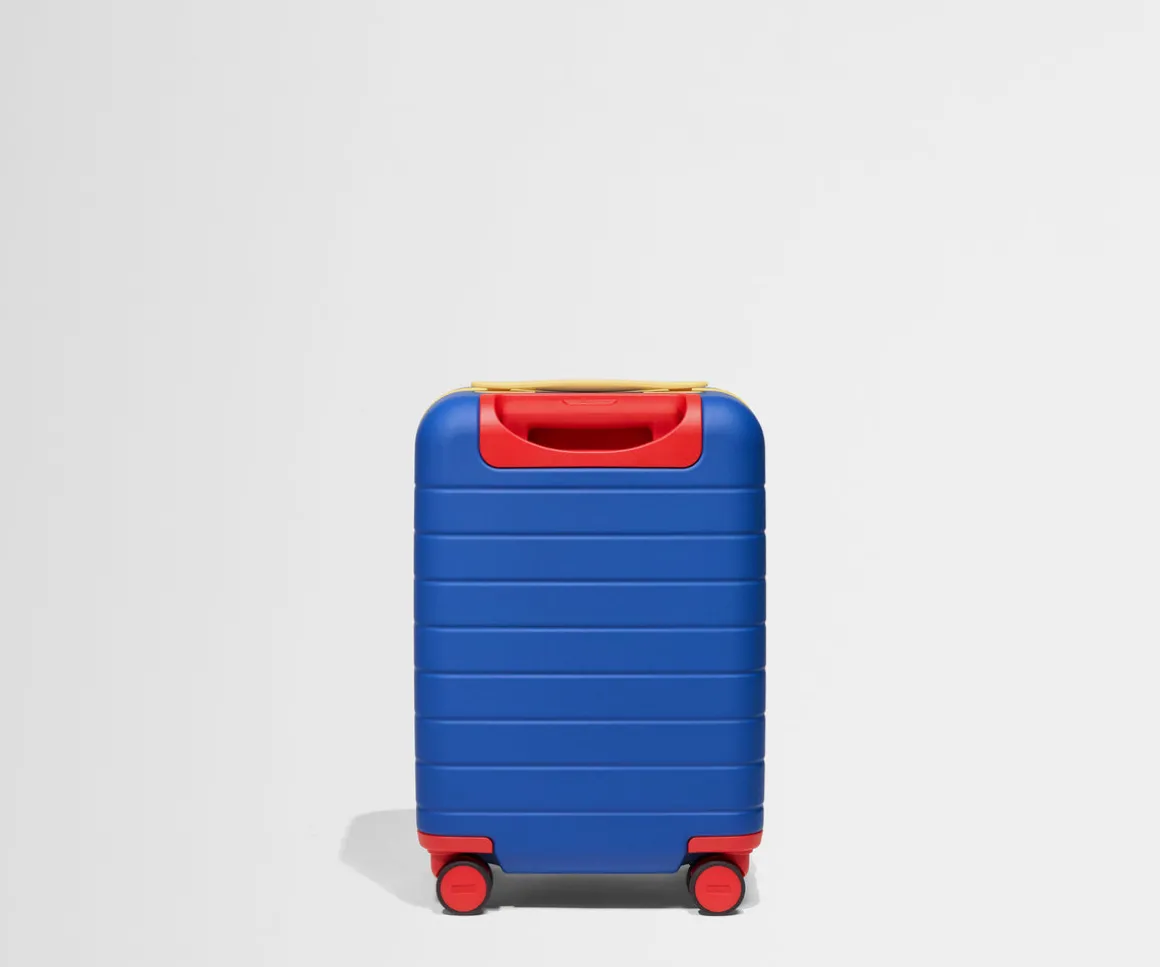 The Kids Carry-On in Chase Badge Blue