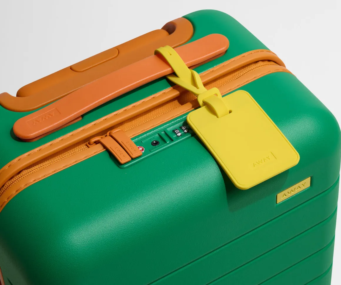 The Kids Carry-On in Froggy Green