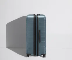 The Large Flex in Coast Blue
