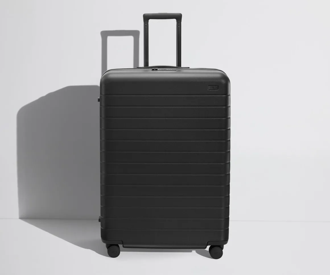 The Large Flex in Jet Black
