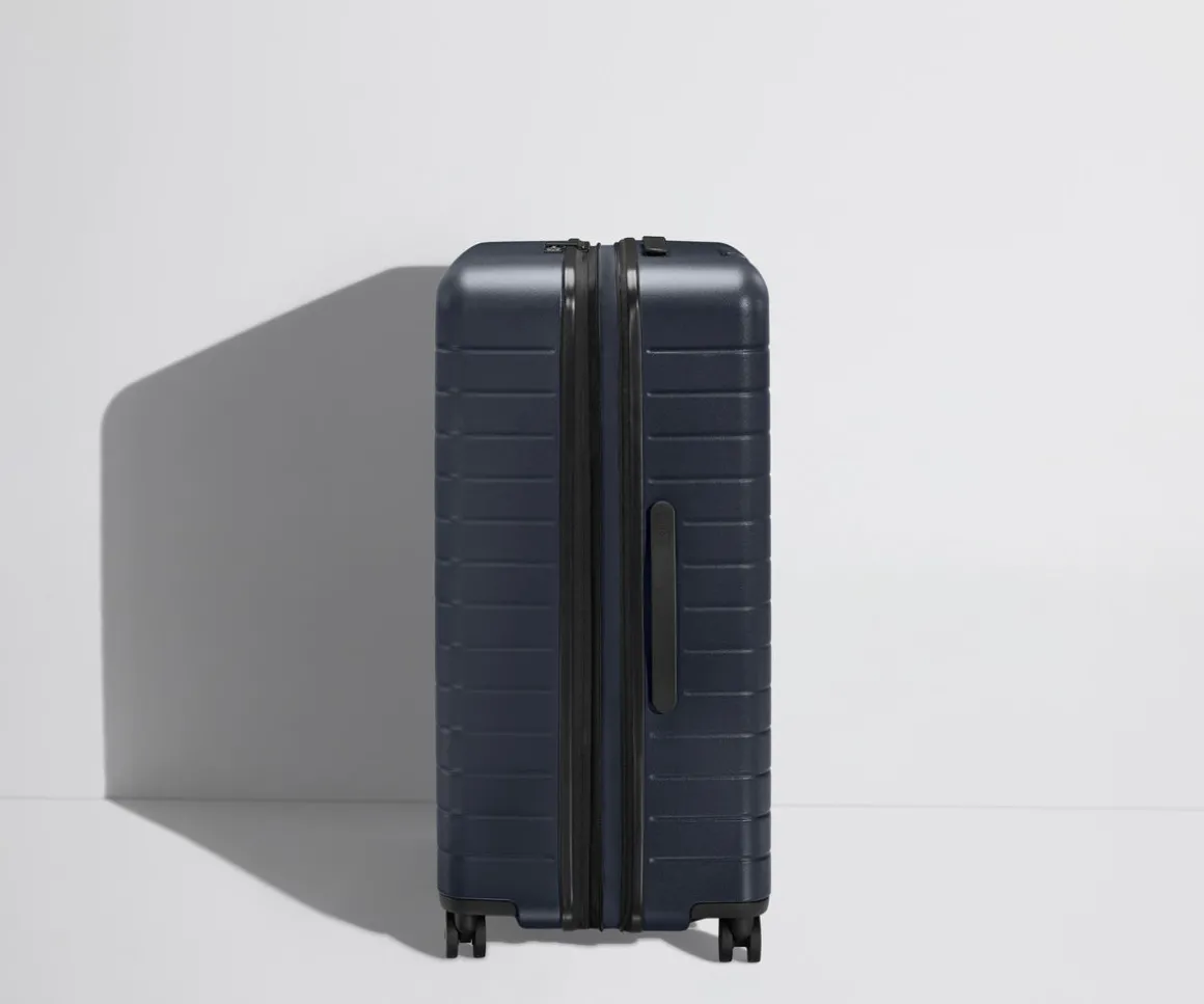 The Large Flex in Navy Blue