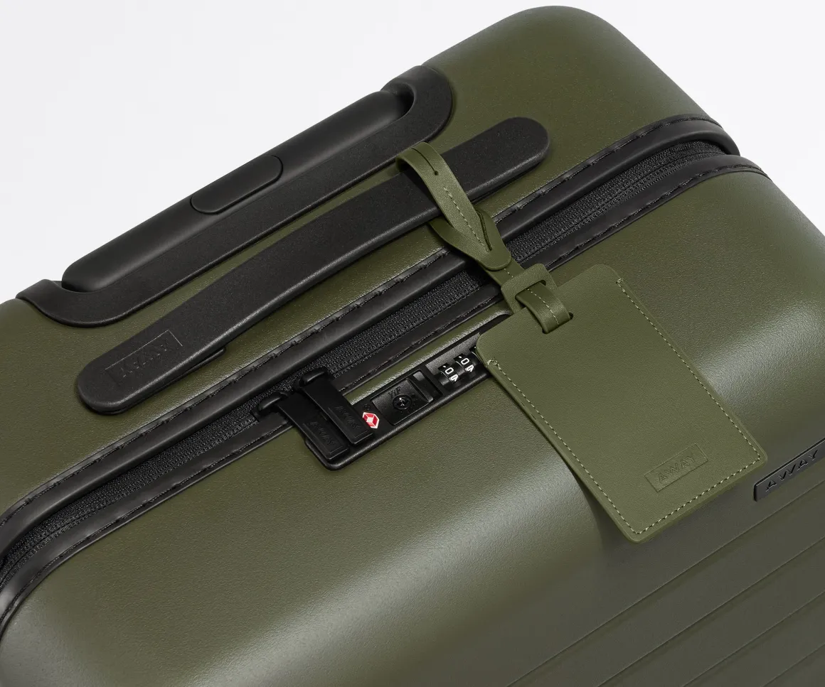 The Luggage Tag in Olive Green