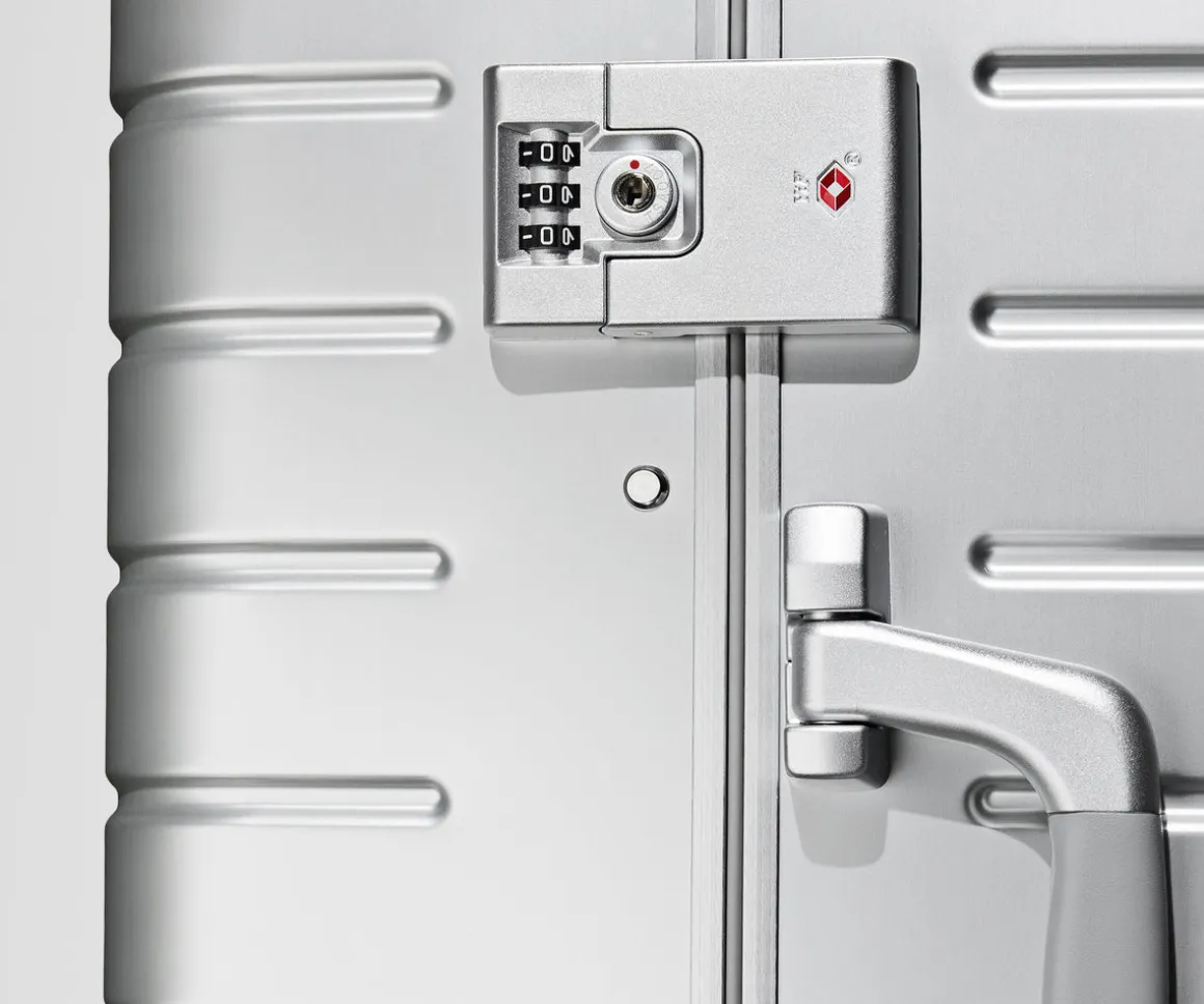 The Medium: Aluminum Edition in Silver