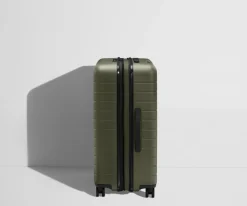 The Medium Flex in Olive Green