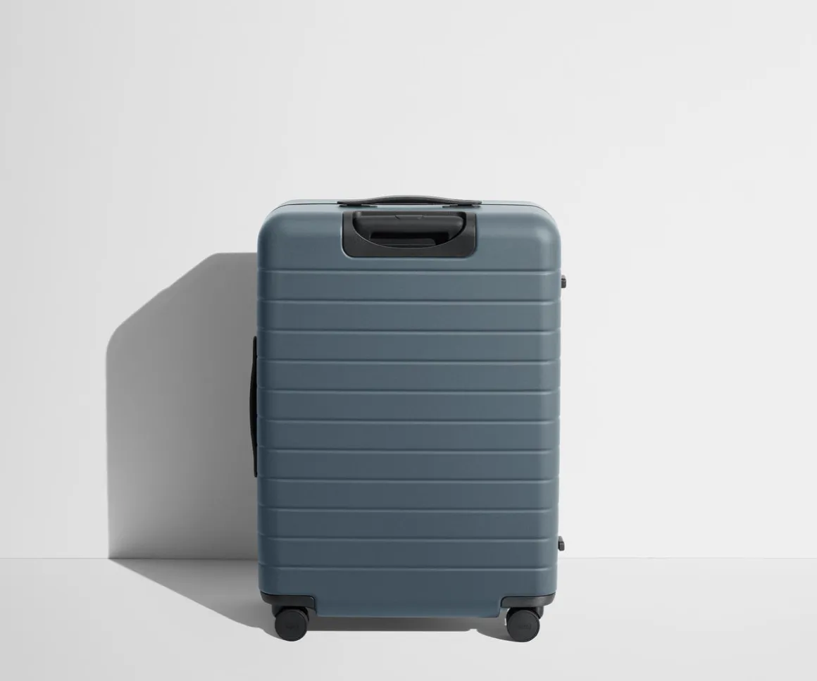 The Medium in Coast Blue