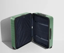 The Medium in Sea Green
