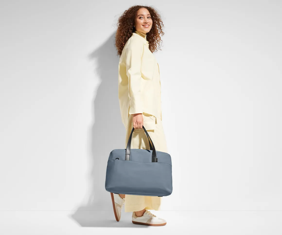 The Overnight Bag in Jet Black