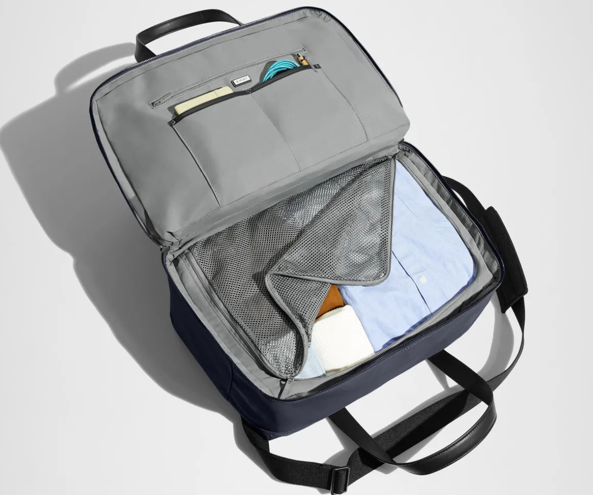 The Overnight Bag in Navy Blue