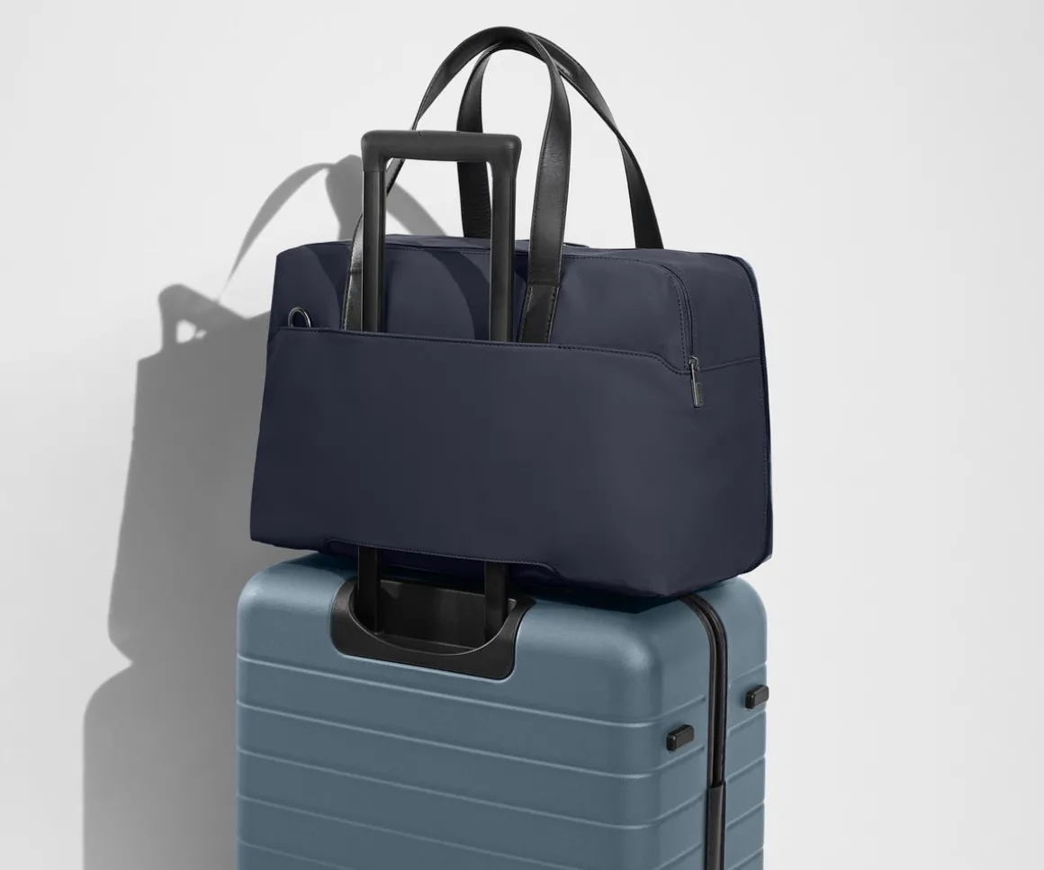 The Overnight Bag in Navy Blue