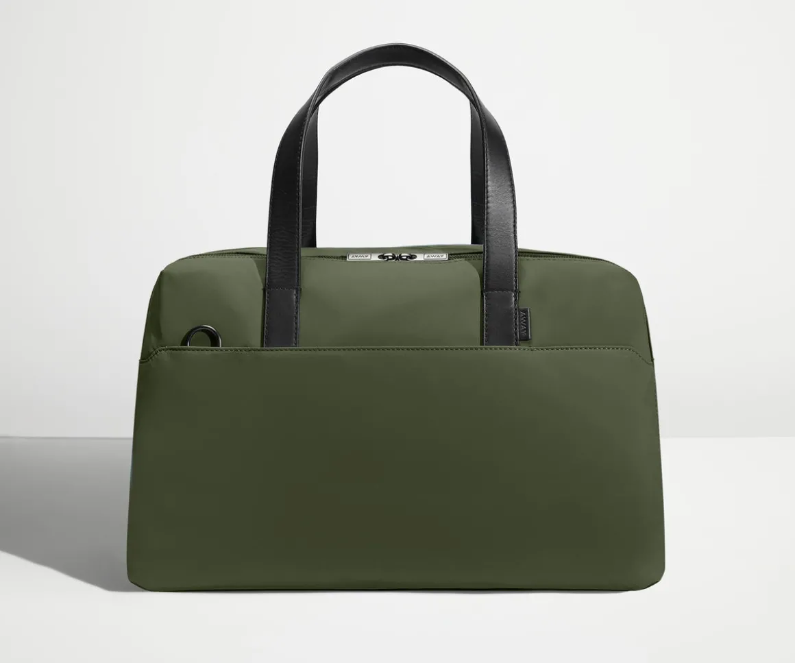 The Overnight Bag in Olive Green