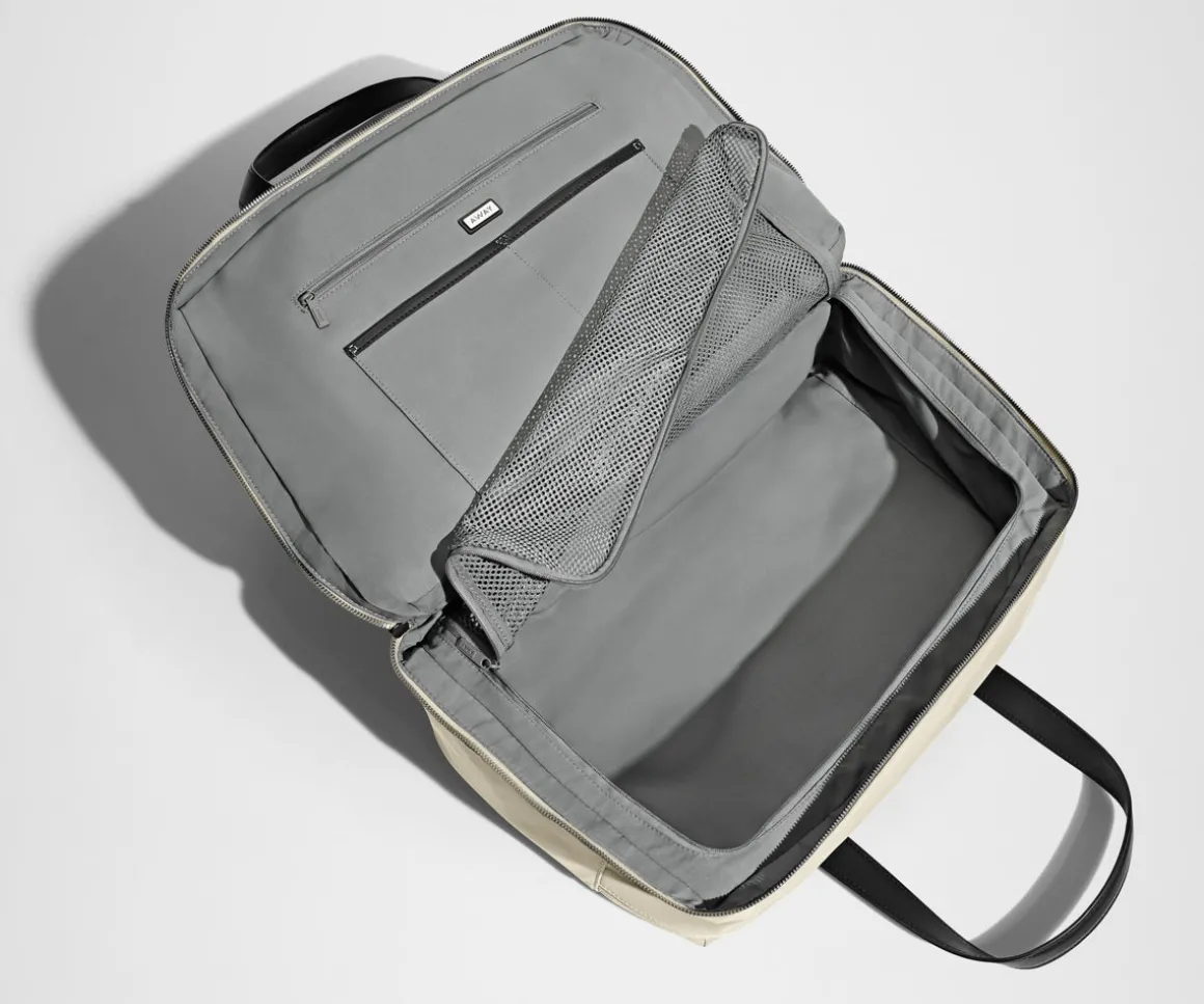 The Overnight Bag in Salt White